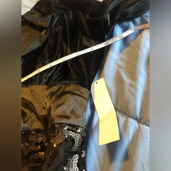 Sequin Lace High-Low Dress - Picture 14 of 16